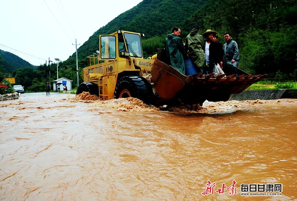 隴南最新災(zāi)情報(bào)道，眾志成城，共克難關(guān)